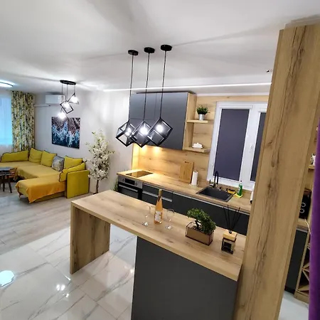 Three-room In The Center Of Várna