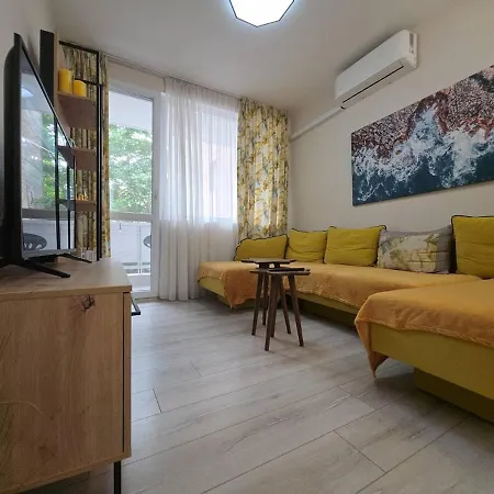 Three-room In The Center Of Várna