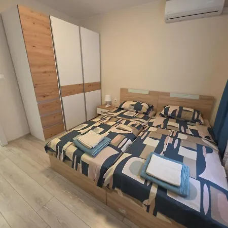 Apartman Three-room In The Center Of