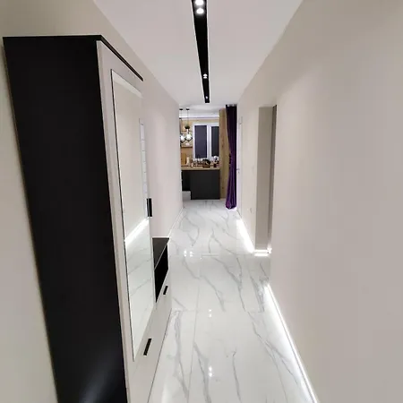 Apartman Three-room In The Center Of Várna